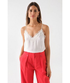 top-de-saten-con-encaje-salsa