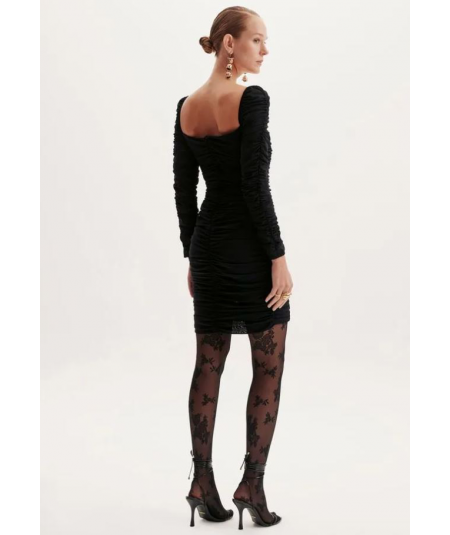 vestido-corto-bordado-lan