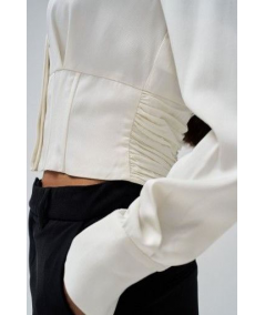 camisa-corta-estilo-corse-abotonada-cintura-fruncida-salsa