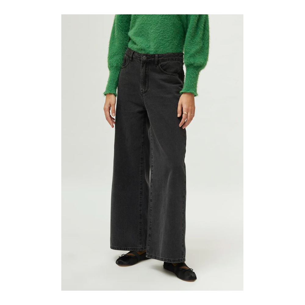 jeans-pernera-ancha-compania-fantastica