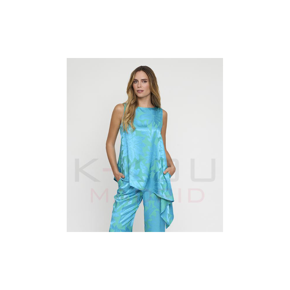 blusa-estampada-asimetrica-claudia-k-kou