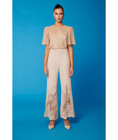 blusa-con-encaje-carla-ruiz