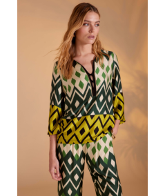 blusa-estampada-tapeta-arggido