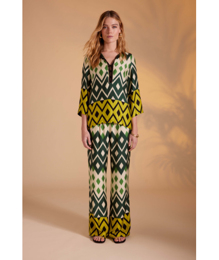 blusa-estampada-tapeta-arggido