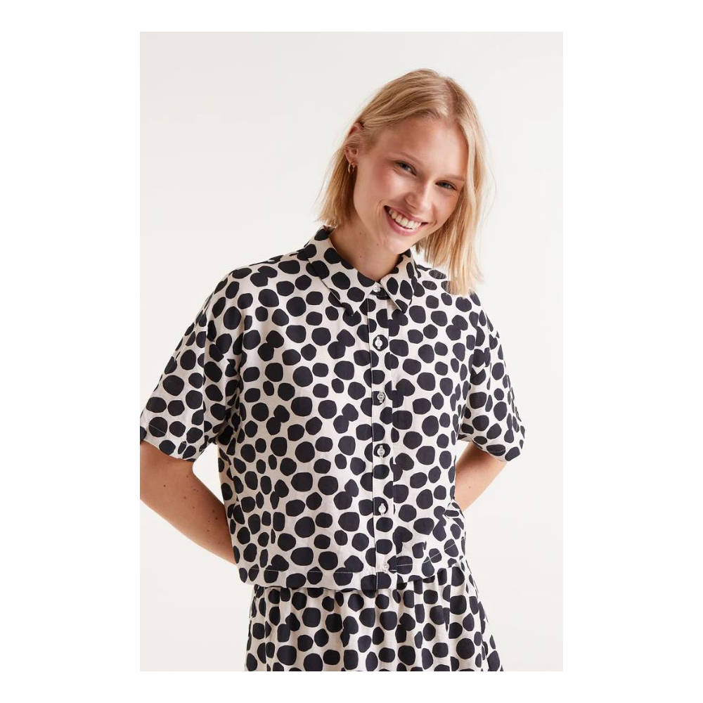 camisa-estampada-terrazo-compania-fantastica