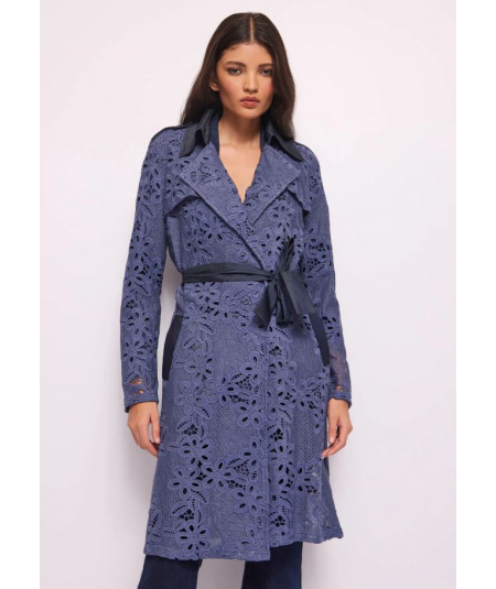 gabardina-de-encaje-con-cinturon-denny-rose
