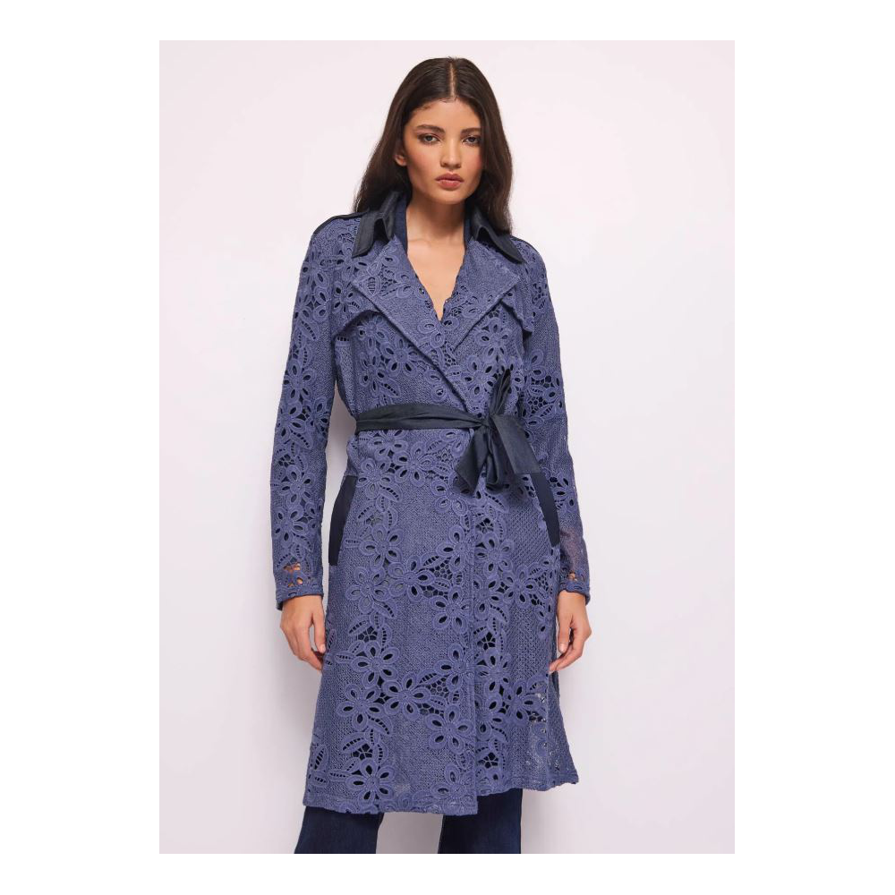 gabardina-de-encaje-con-cinturon-denny-rose