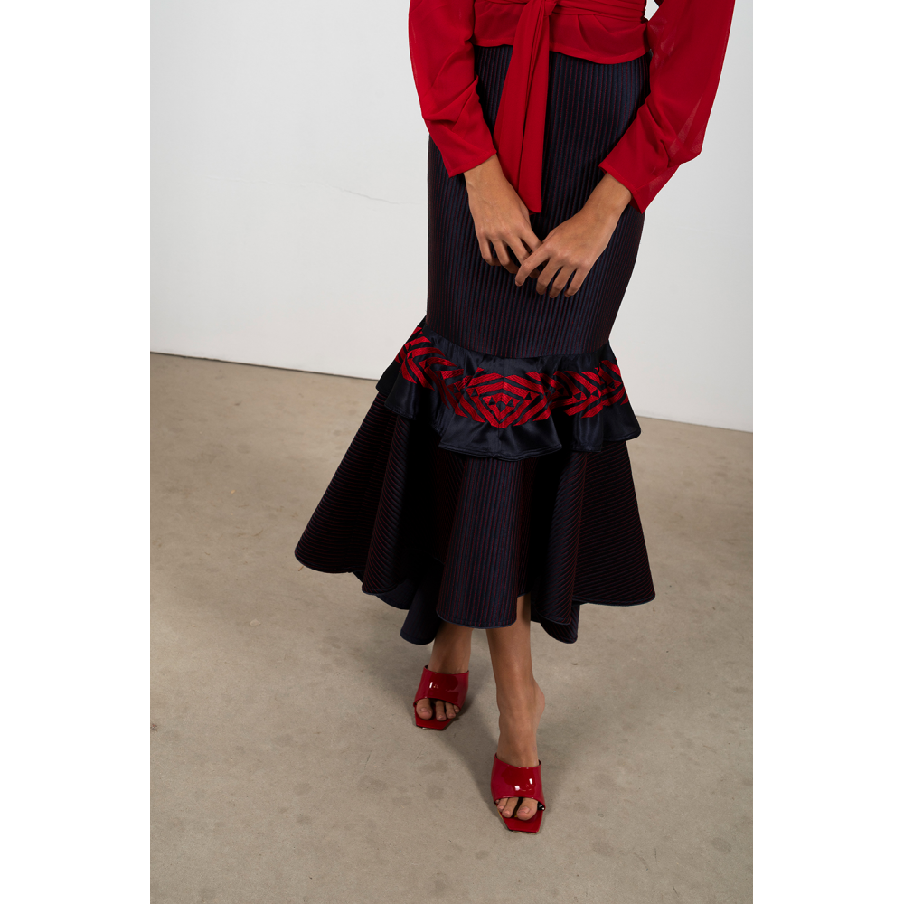 falda-de-volante-alba-strena