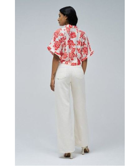 camisa-estampada-flores-salsa