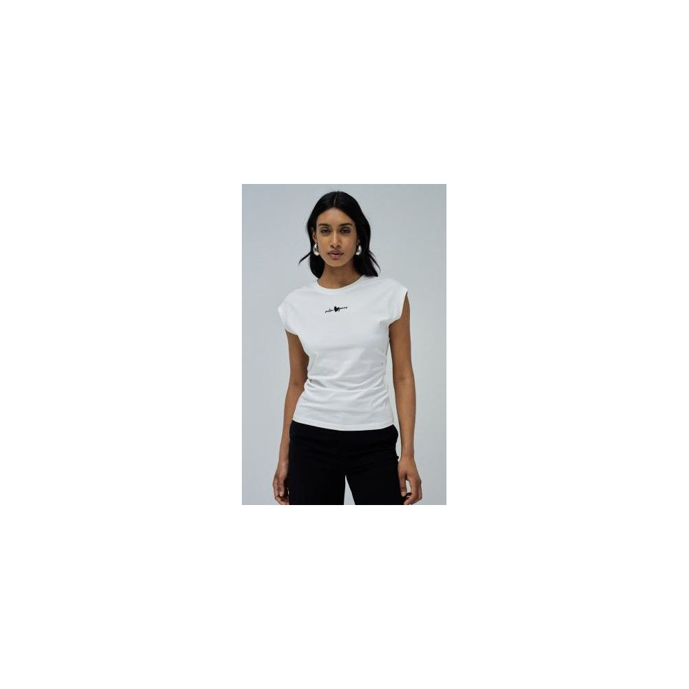 camiseta-manga-sisa-con-frunce-salsa