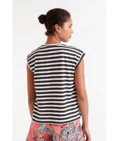camiseta-con-estampado-de-rayas-compania-fantastica