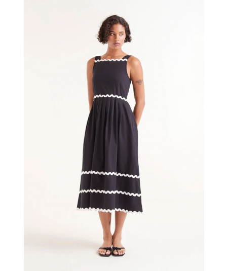 vestido-midi-picunela-compania-fantastica
