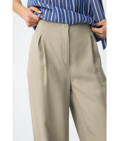 pantalon-con-pliegues-georgia-tiffosi