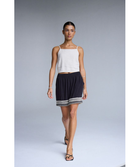 pantalon-corto-ihragni-byoung