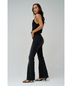 vaqueros-faith-push-in-flare-salsa
