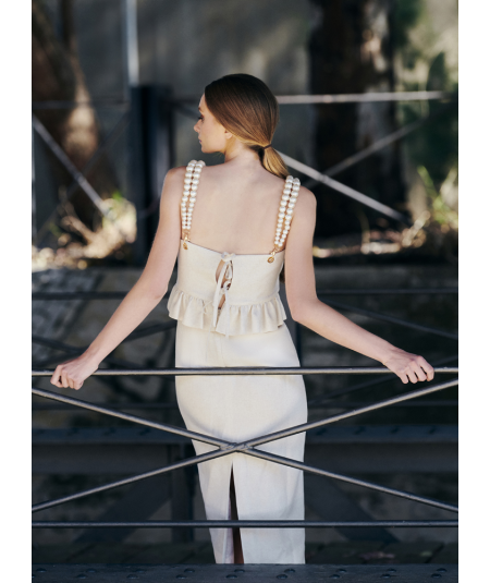vestido-liso-detalle-perlas-nuribel