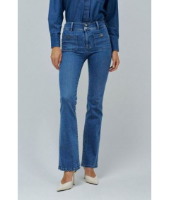 vaqueros-secret-push-in-bootcut-salsa