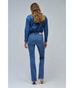 vaqueros-secret-push-in-bootcut-salsa