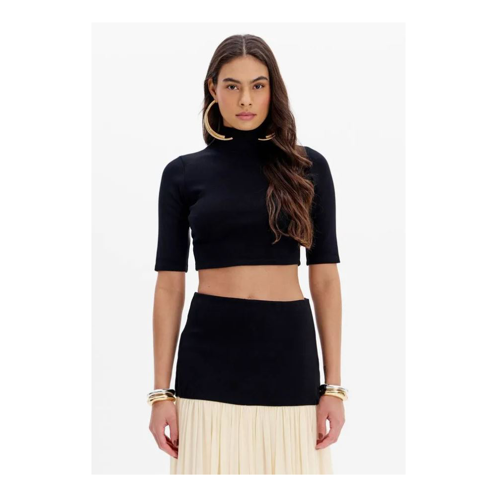 crop-top-cuello-alto-lan