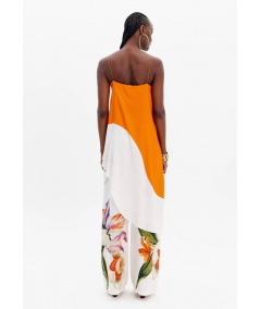 blusa-asimetrica-estampada-lan