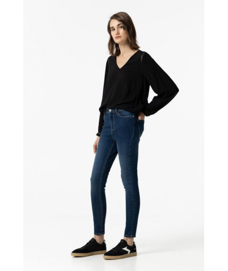 jeans-ajustados-lauren-tiffosi
