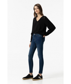 jeans-ajustados-lauren-tiffosi