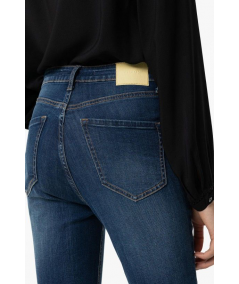 jeans-ajustados-lauren-tiffosi