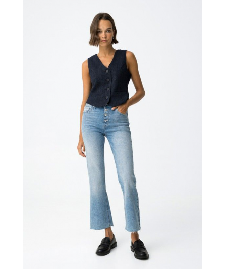 vaqueros-de-tiro-alto-modelo-megan-de-tiffosi