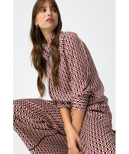 camisa-satinada-con-estampado-de-tiffosi