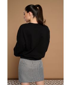 sudadera-apliques-black-rose-de-minueto