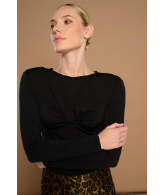 camiseta-manga-larga-detalle-black-lea-de-minueto