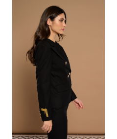 chaqueta-blazer-bordada-modelo-sofia-de-minueto