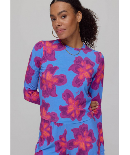camiseta-manga-larga-estampada-harper--yve