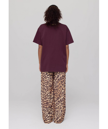 camiseta-oversized-drama-queen-de-harper--yve