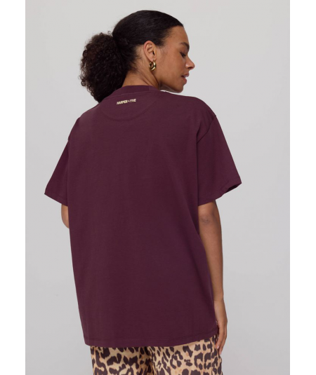 camiseta-oversized-drama-queen-de-harper--yve