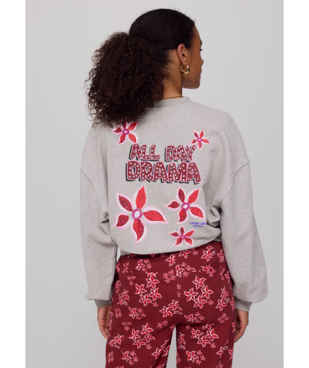 sudadera-con-detalles-espalda-de-harper--yve