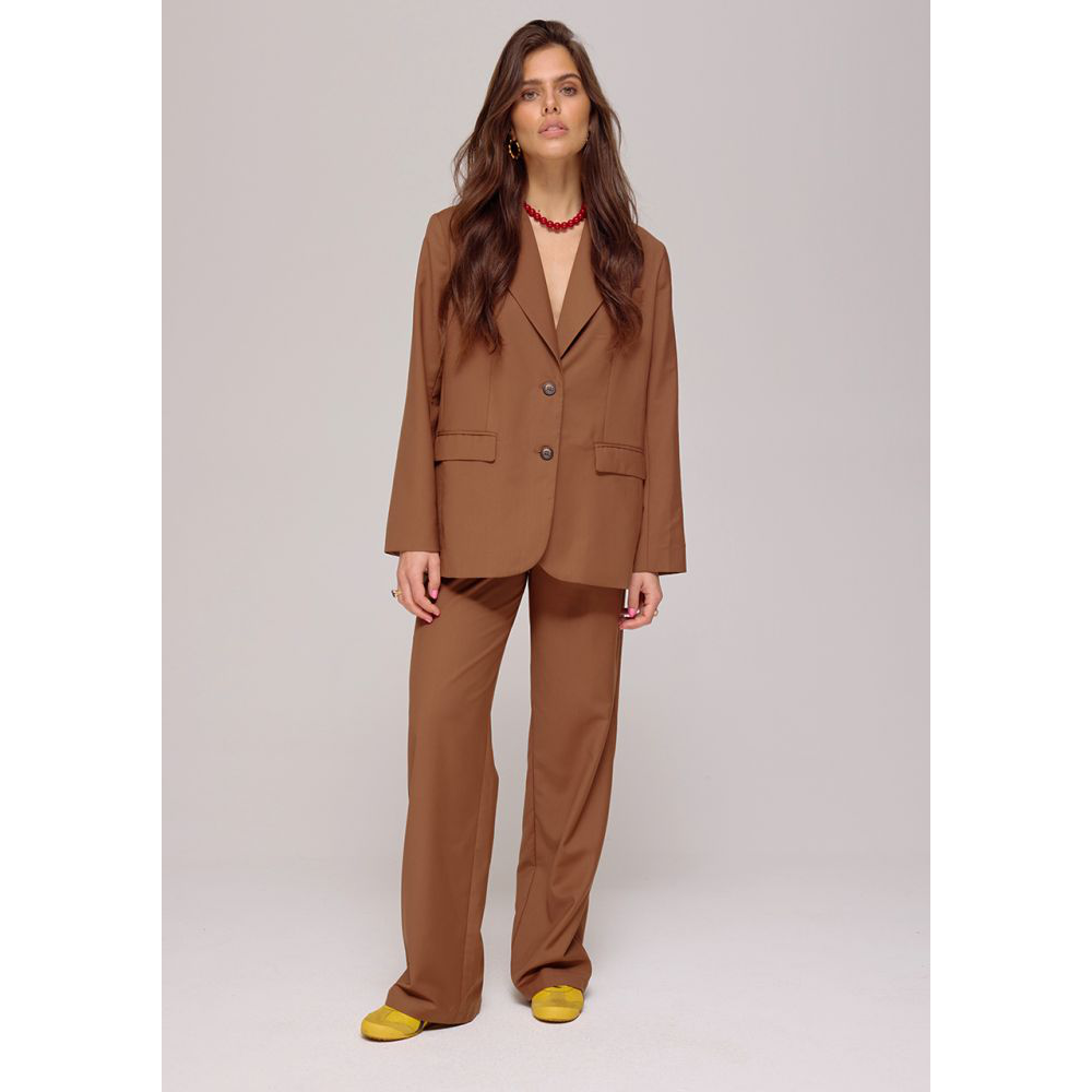 pantalon-traje-recto-de-harper--yve