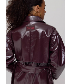gabardina-oversized-polipiel-de-harper--yve