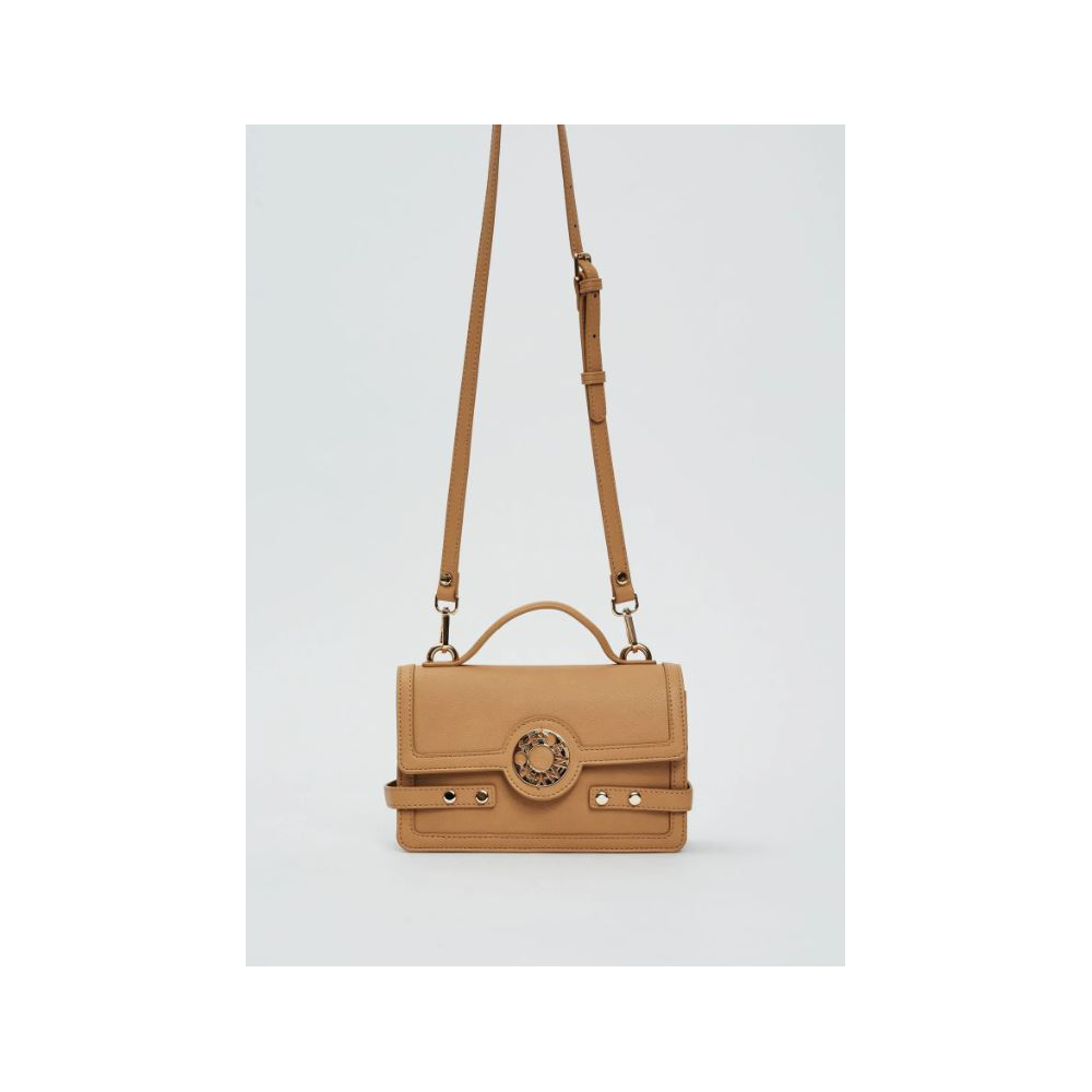 bolso-bandolera-marron-con-hebilla-denny-rose