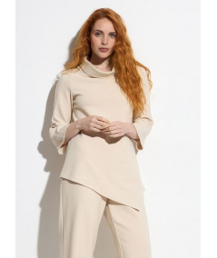 blusa-macis-asimetrica-con-cuello-alto-kkou