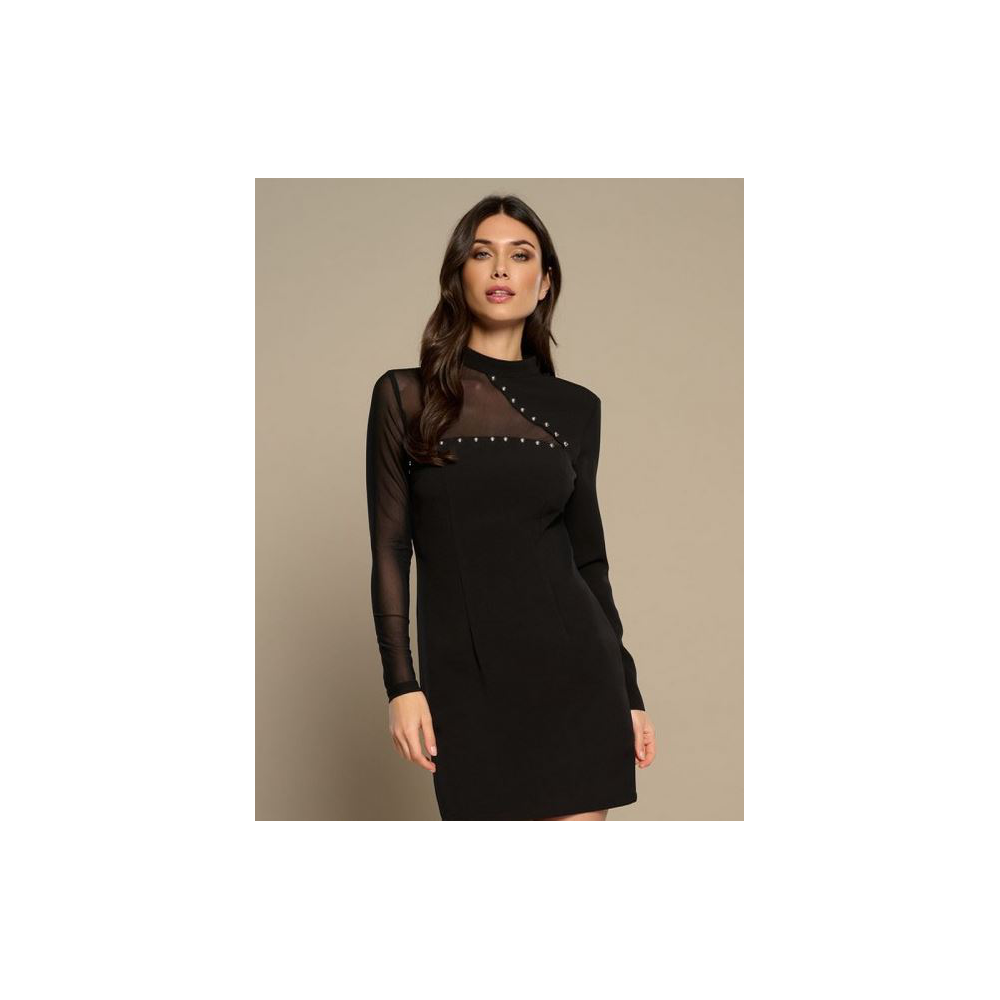 vestido-corto-lioneta-con-adorno-de-tul-minueto