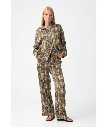 pantalon-dalini-pata-ancha-animal-print-de-tiffosi