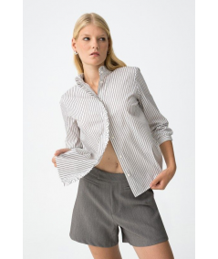 camisa-de-rayas-rixie-de-tiffosi-con-volante-cuello