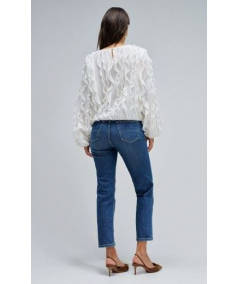 blusa-con-volantes-de-salsa