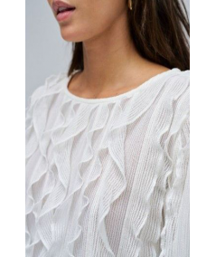 blusa-con-volantes-de-salsa