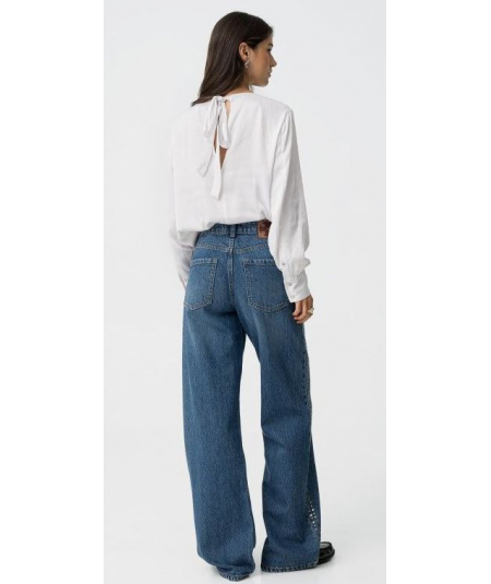 jeans-de-pierna-ancha-con-aplicaciones-tiffosi