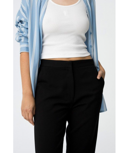 pantalones-chinos-slim-fit-violeta-tiffosi