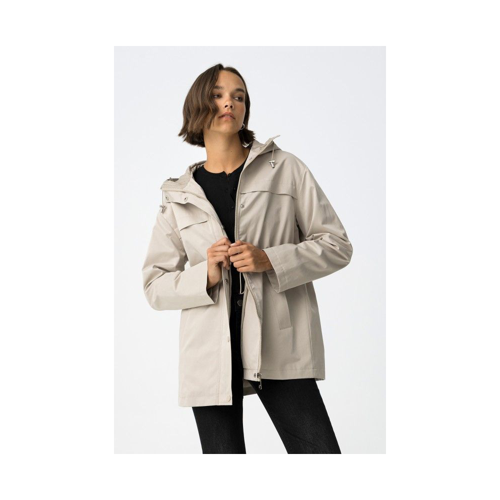 parka-ligera-con-gorro-de-tiffosi