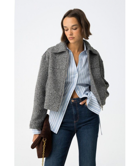 chaqueta-corta-bocle-gris-de-tiffosi