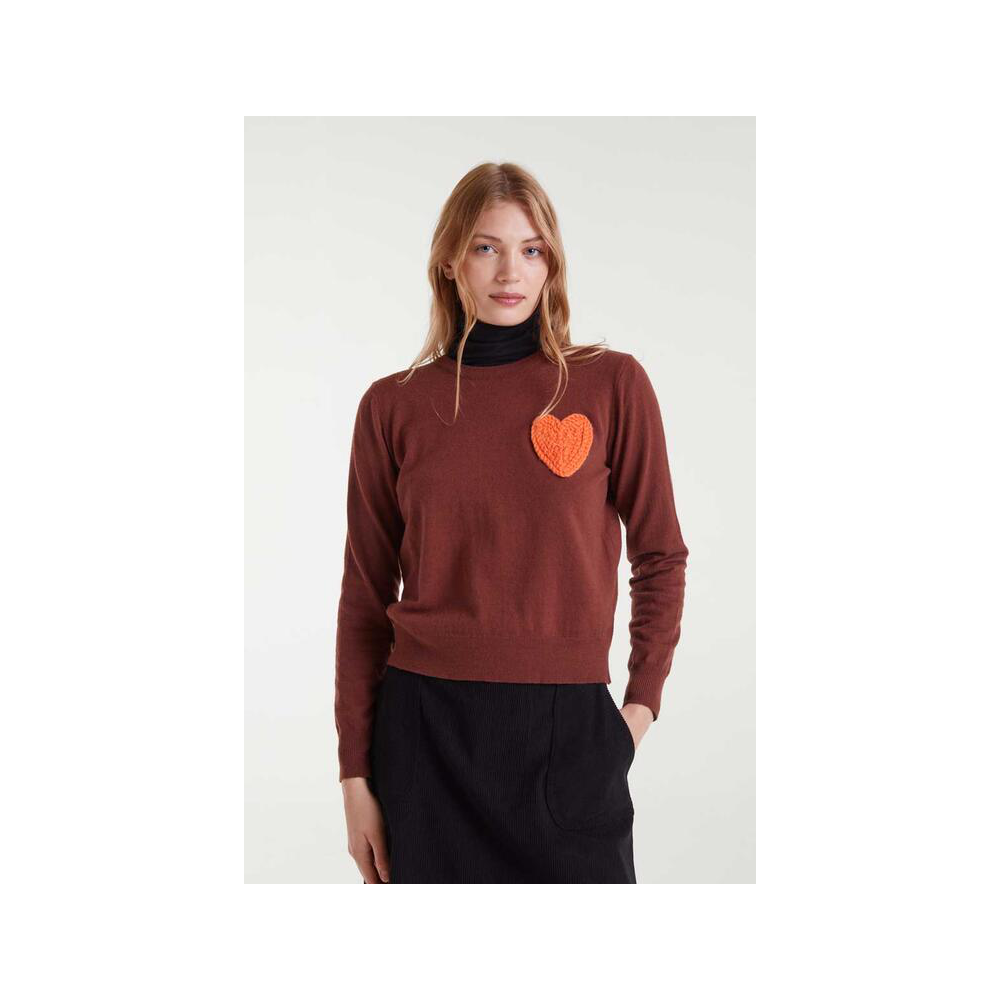 jersey-fino-marron-con-parche-corazon-compania-fantastica
